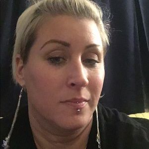 Meet your Posher, Kendra